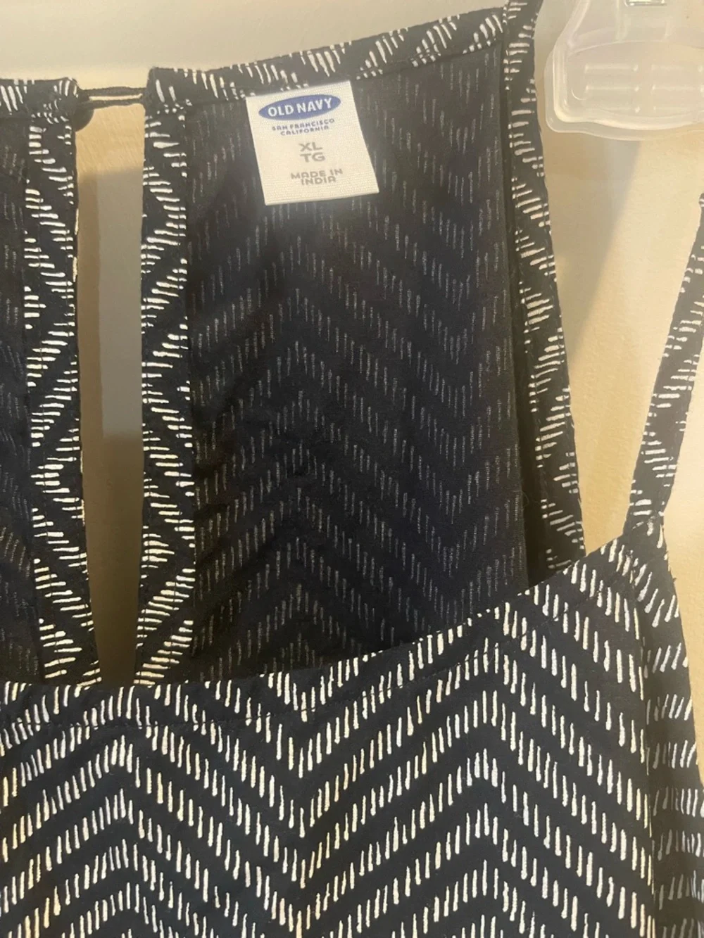 Old Navy Black & White Chevron top - Picture 2 of 6
